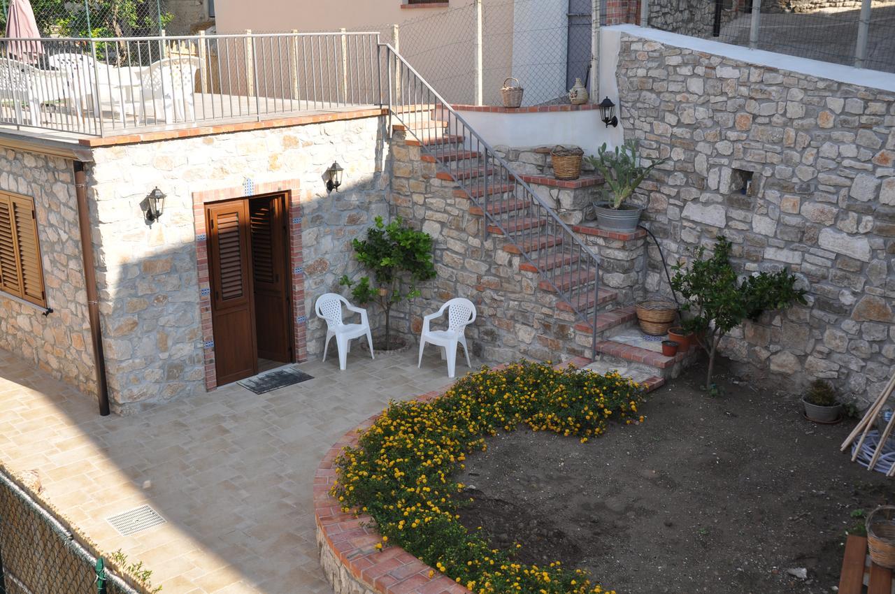 Villetta In Centro Storico Caccamo Ngoại thất bức ảnh