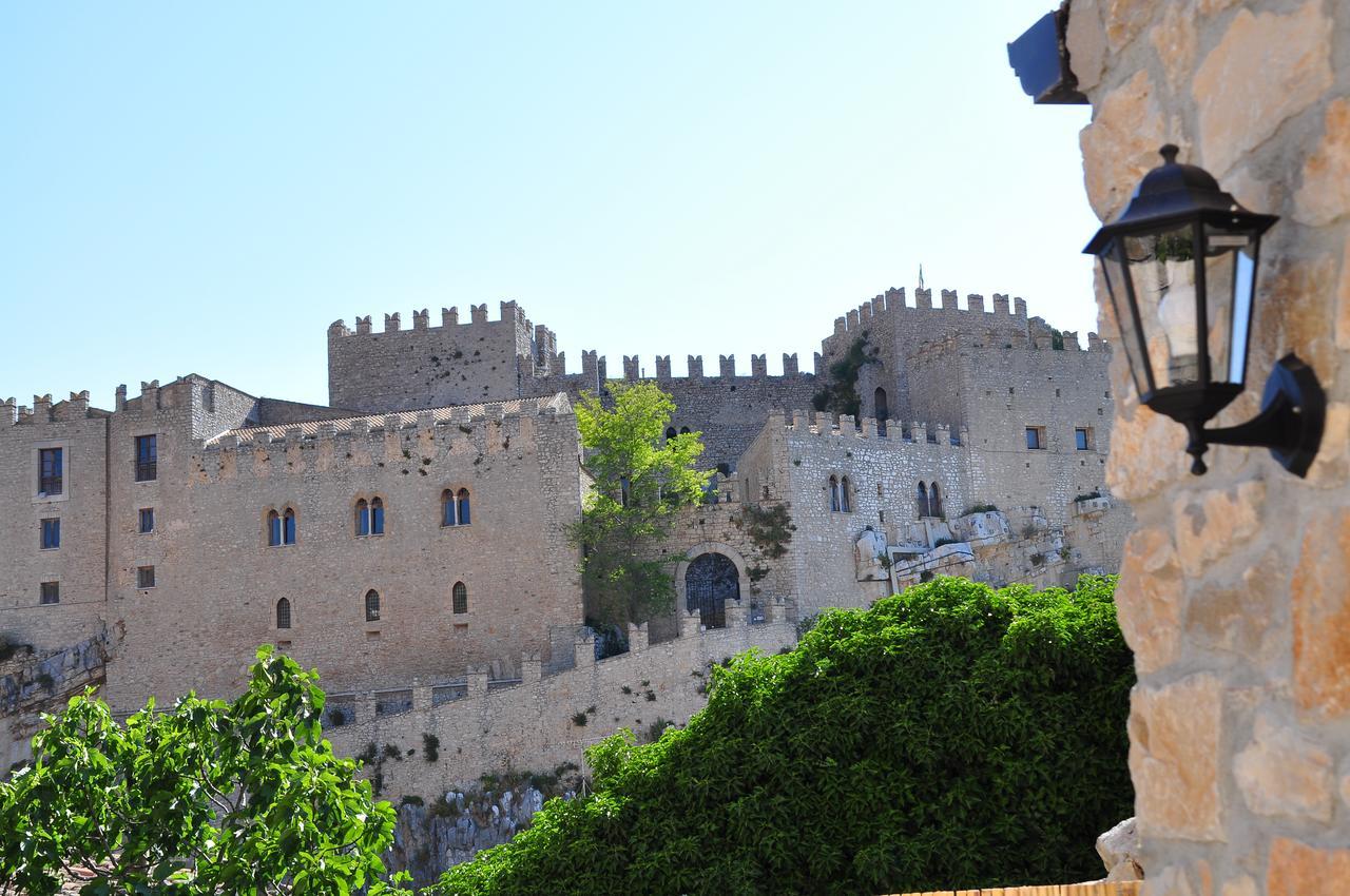 Villetta In Centro Storico Caccamo Ngoại thất bức ảnh