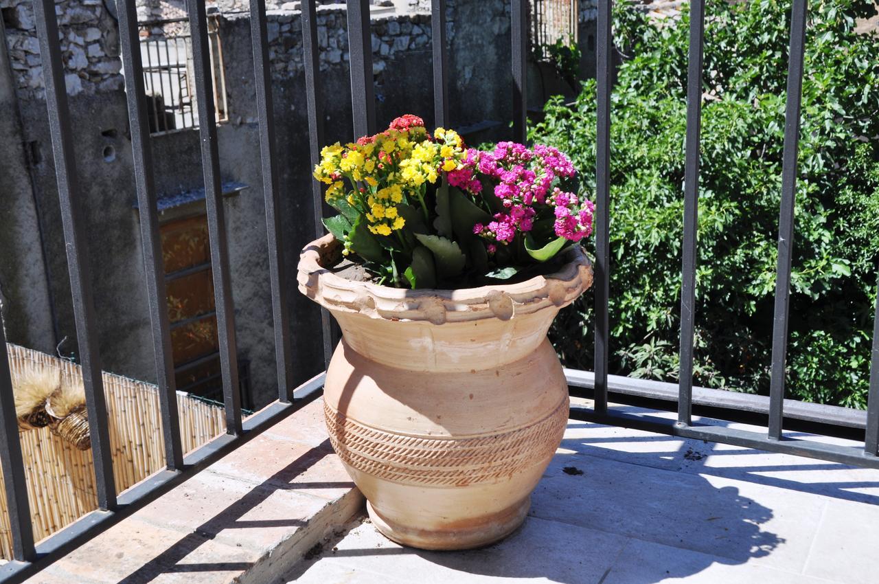 Villetta In Centro Storico Caccamo Ngoại thất bức ảnh