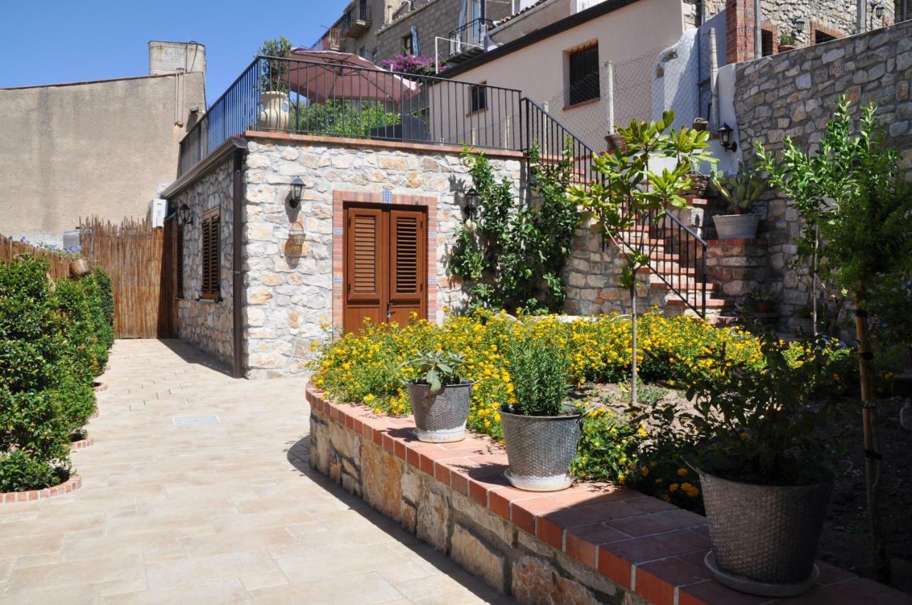 Villetta In Centro Storico Caccamo Ngoại thất bức ảnh